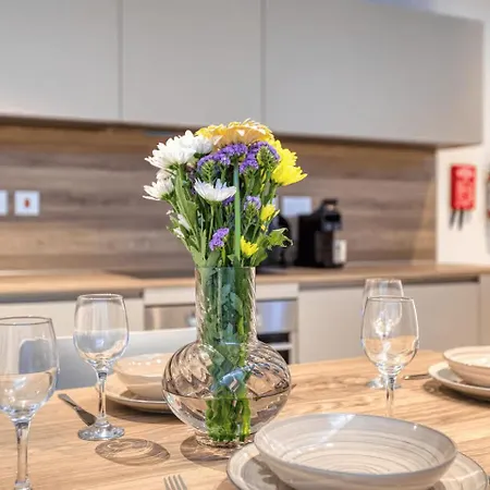 Mercury 1br - 7th Floor