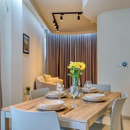 Mercury 1br - 7th Floor *