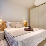 Mercury 1br - 7th Floor * Saint Julian's